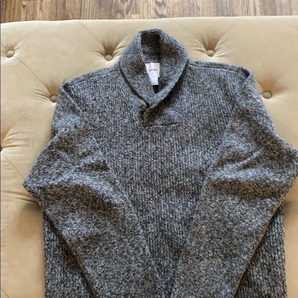 Old Navy Sweater